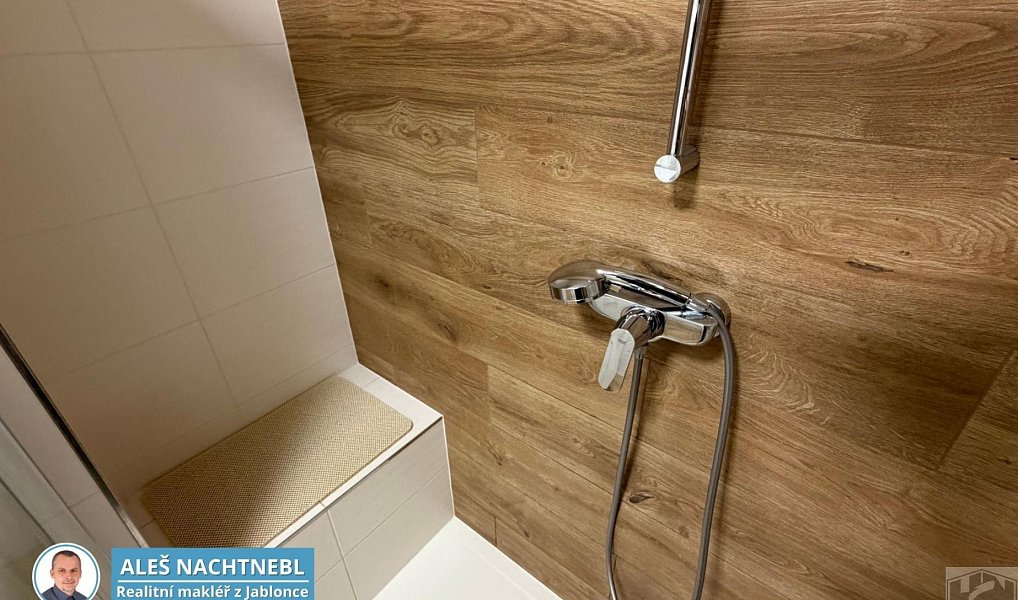 Prodej bytu 3+1 80 m², Jablonec nad Nisou – náhled fotky 22