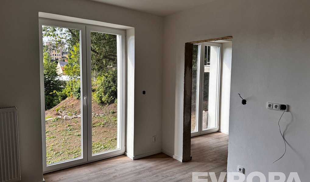 Prodej bytu 2+kk 33 m², Jablonec nad Nisou – náhled fotky 2