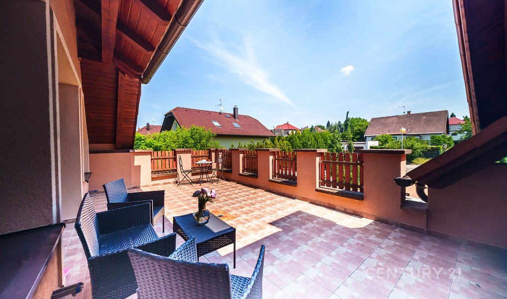 Prodej domu 545 m² s pozemkem 2 148 m², Chlumčany – náhled fotky 38