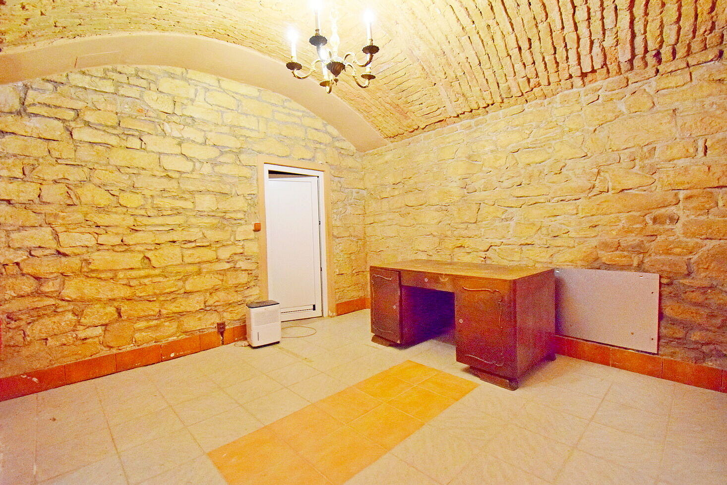 Pronájem kanceláře 70 m² – fotografie 2