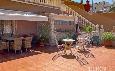 Prodej domu 290 m² s pozemkem 380 m², La Marina, Španělsko