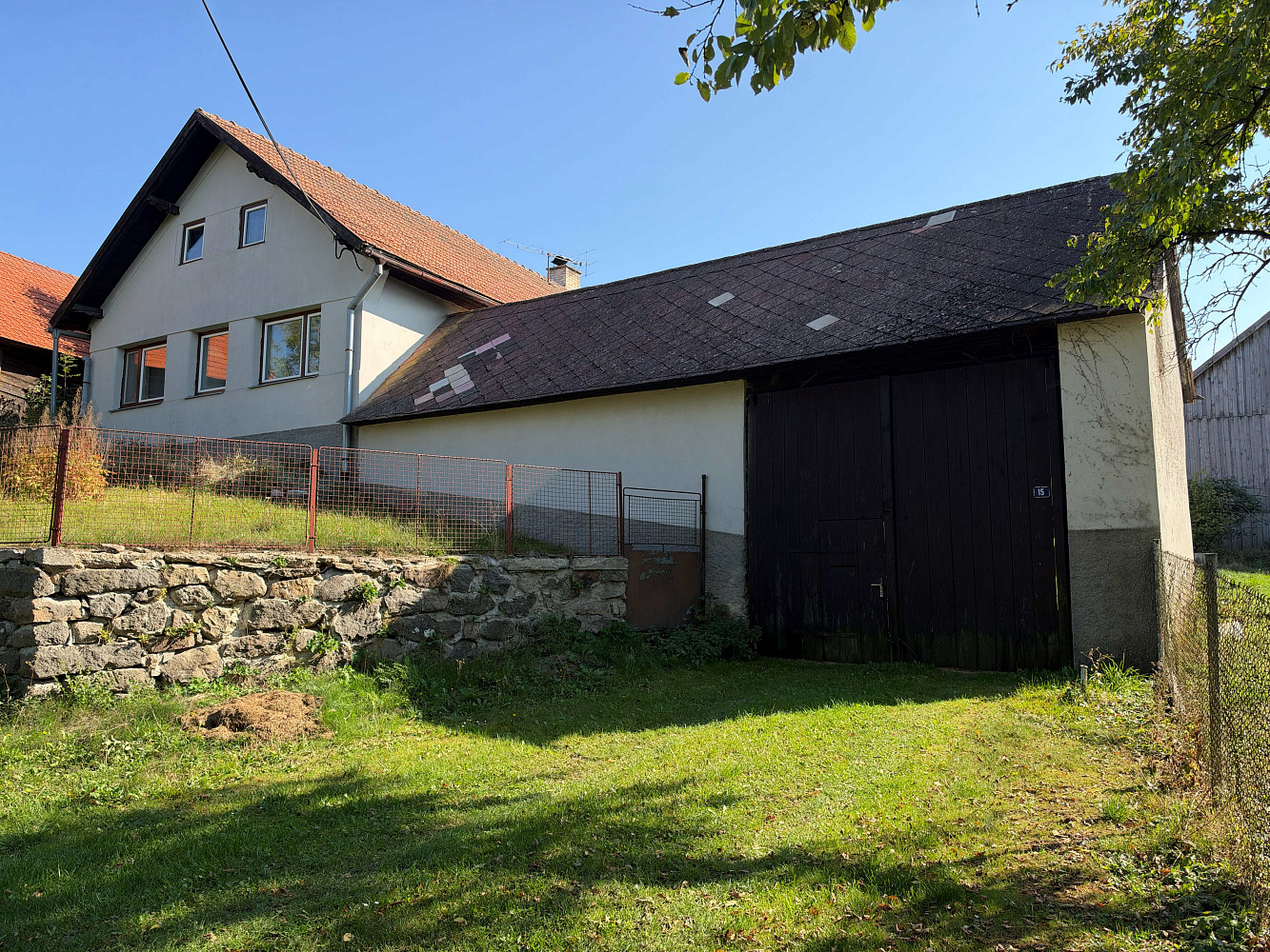 Prodej chalupy 347 m² s pozemkem 1 950 m²