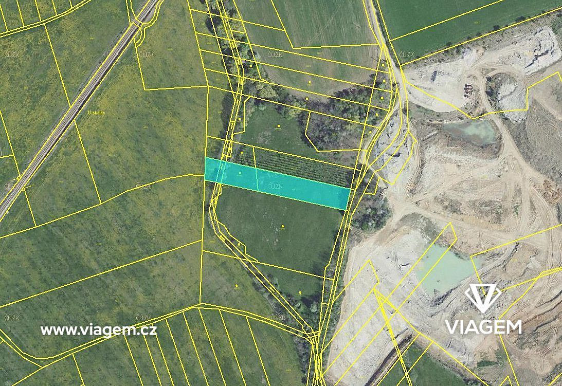Prodej pole 883 m² – fotografie 3