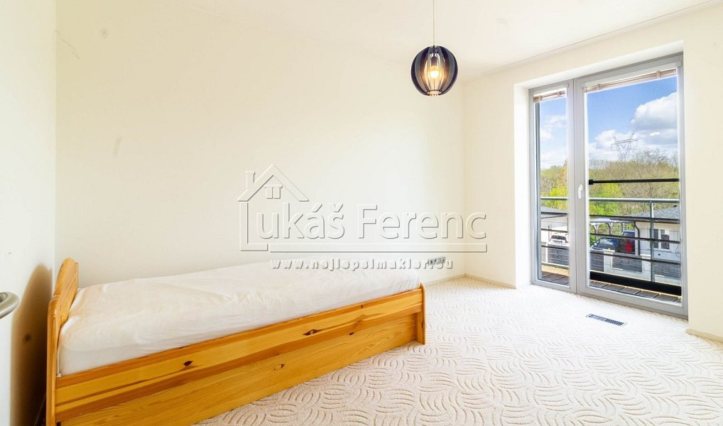Prodej domu 83 m² s pozemkem 137 m², Škvorec – náhled fotky 17