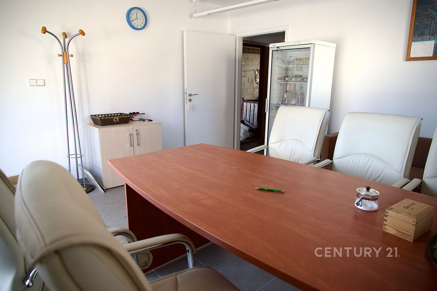 Pronájem výrobních prostor 2 215 m² – fotografie 3