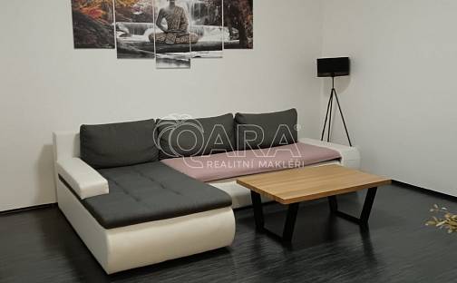 Pronájem bytu 2+1 72 m², Náves, Zlín - Prštné