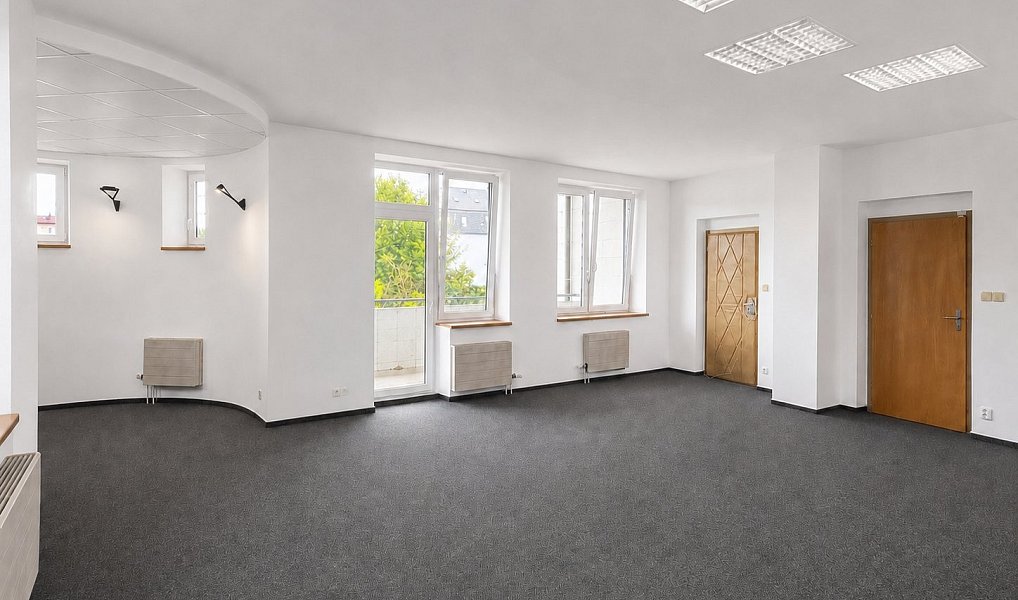 Pronájem kanceláře 51 m², Valašské Meziříčí – náhled fotky 2
