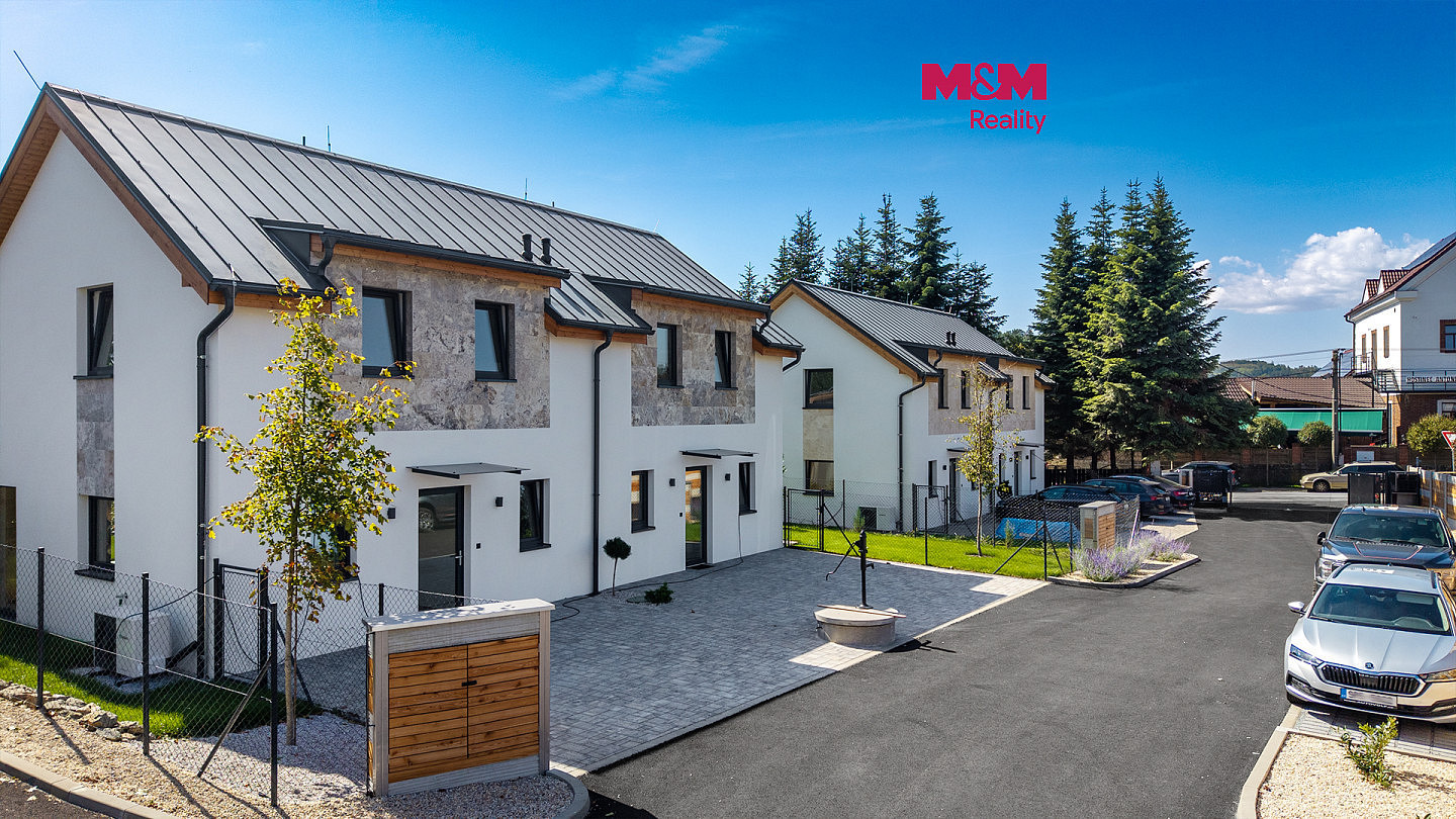 Prodej domu 118 m² s pozemkem 330 m²