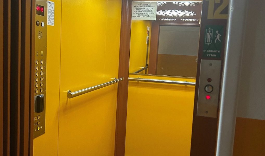 Prodej bytu 3+1 68 m², Karlovy Vary – náhled fotky 3