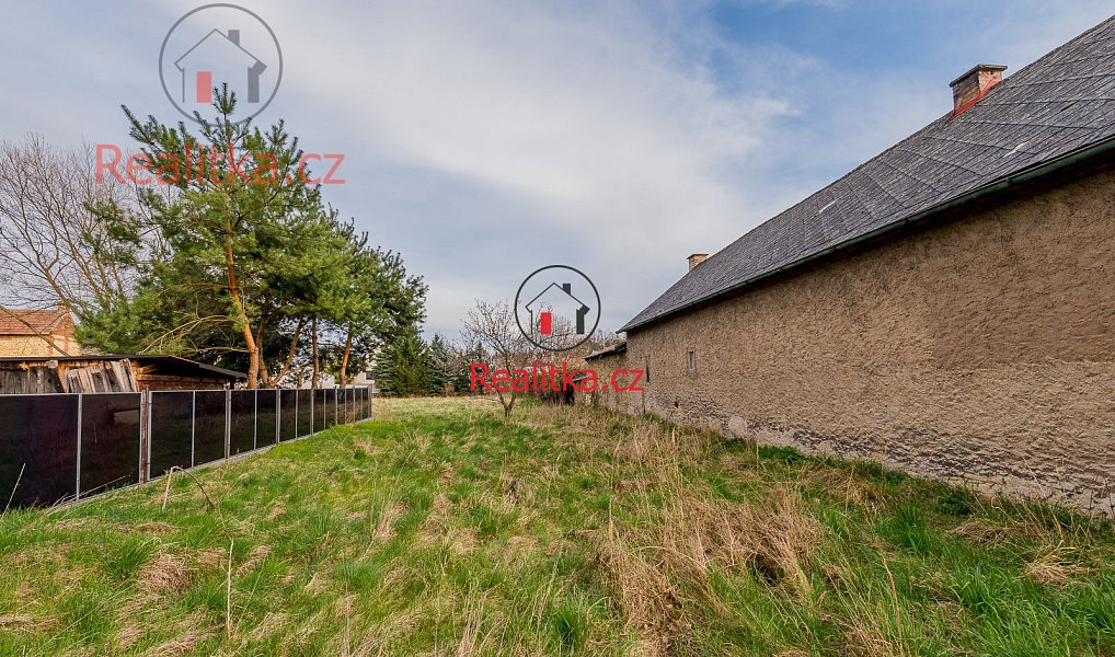Prodej stavebního pozemku 1 430 m², Bechlín – náhled fotky 6