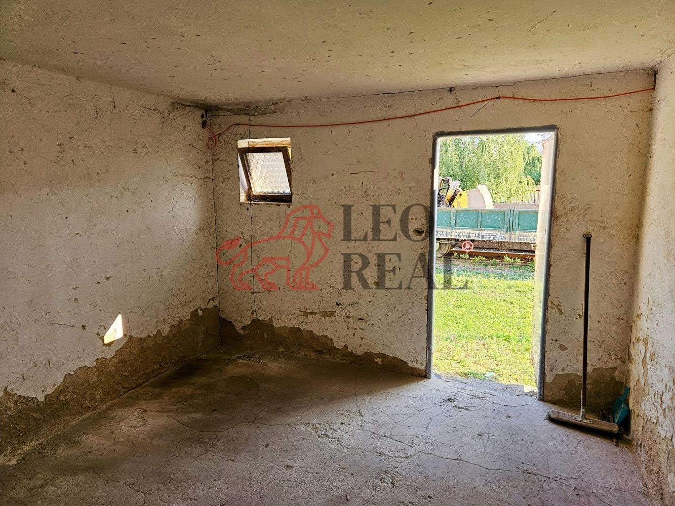Prodej skladovacích prostor 227 m² – fotografie 4