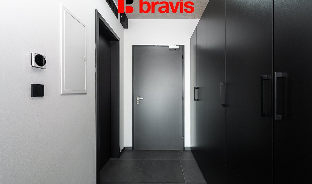 Pronájem bytu 1+kk 35 m², Brno – náhled fotky 12