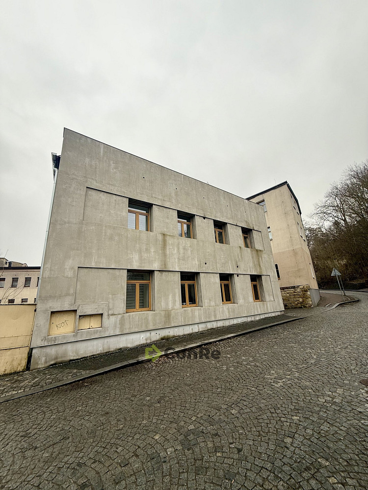 Prodej nájemního domu, činžáku 287 m²