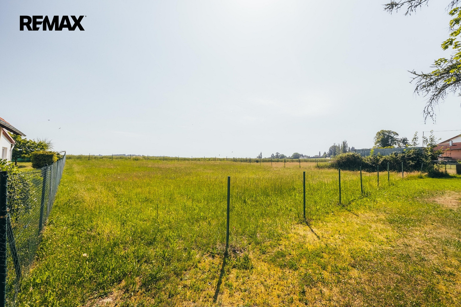 Prodej stavebního pozemku 1 114 m² – fotografie 3