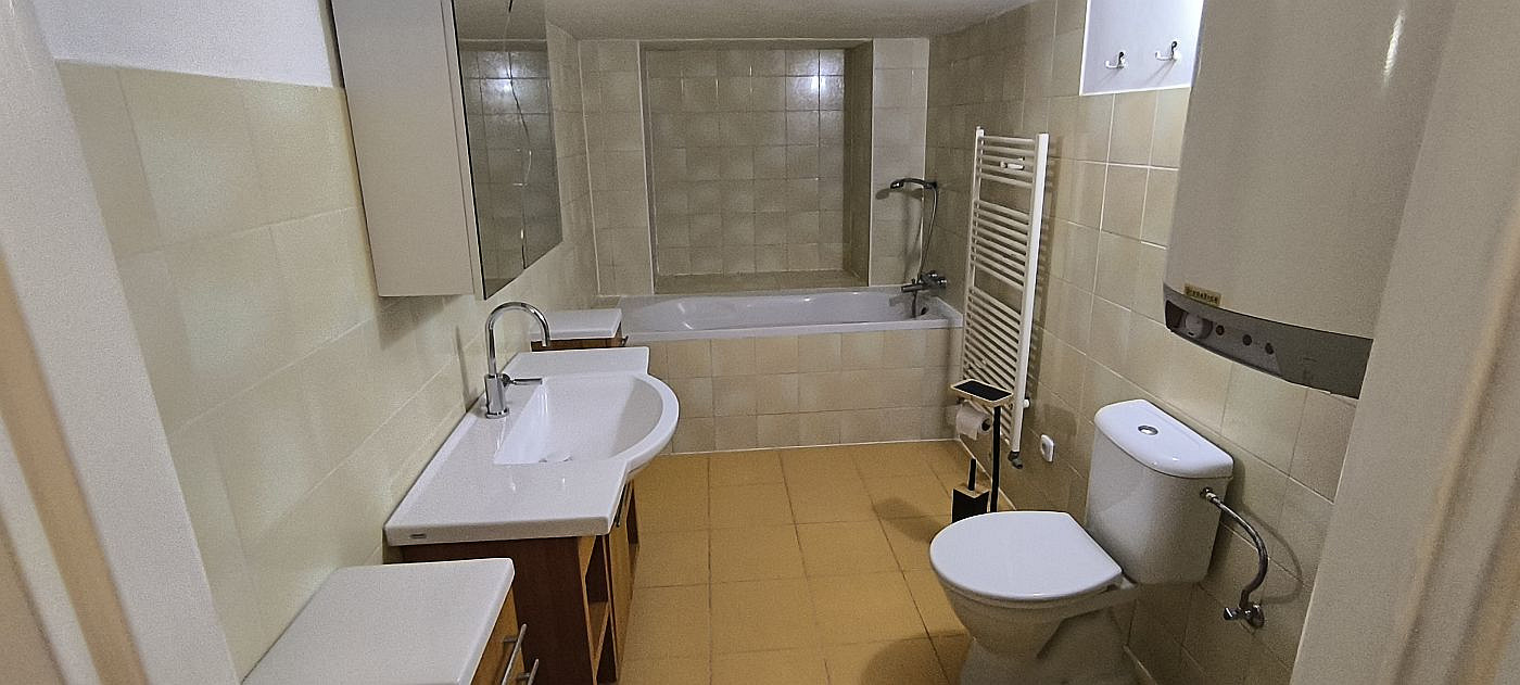 Pronájem bytu 2+kk 60 m² – fotografie 5