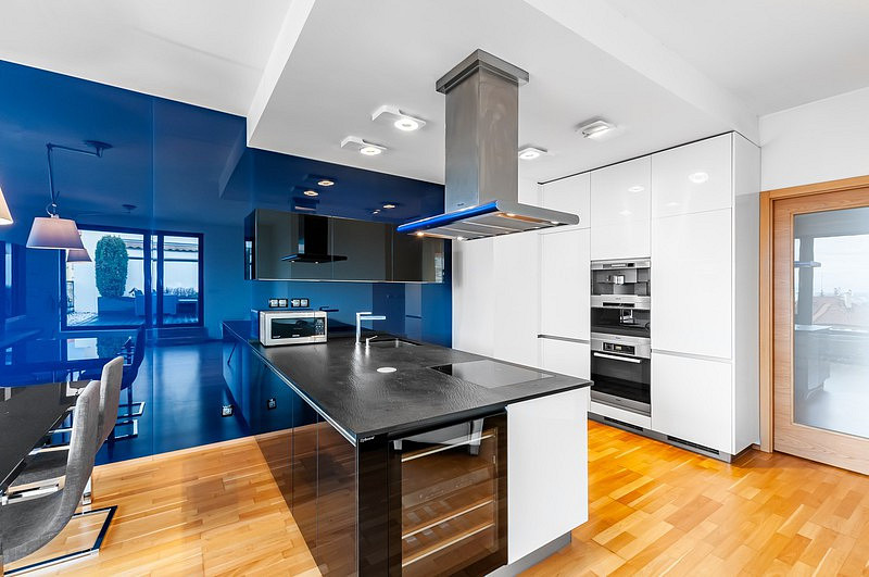 Pronájem bytu 3+kk 146 m² – fotografie 3
