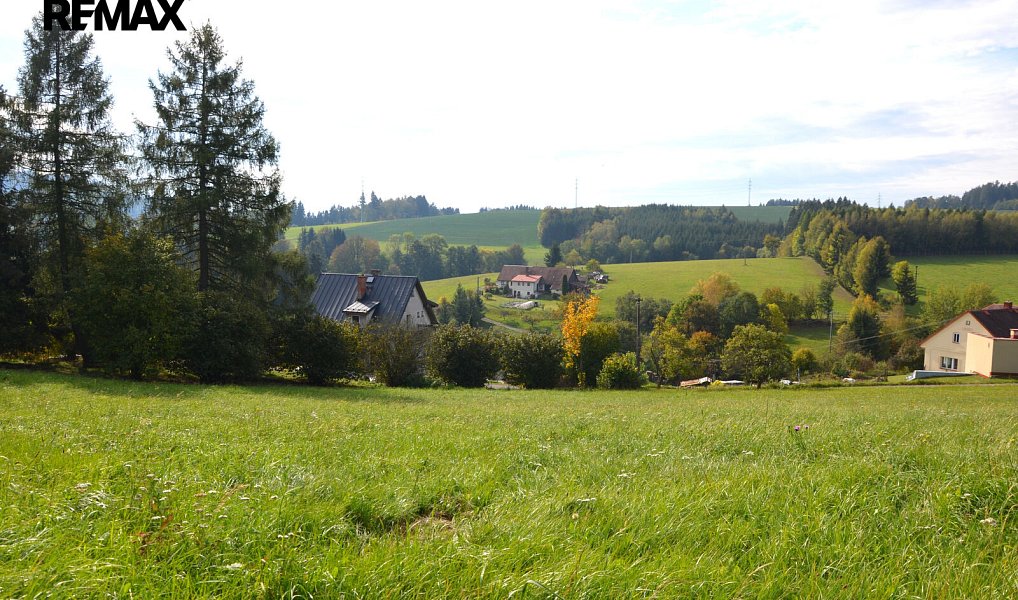 Prodej stavebního pozemku 1 211 m², Svojek – náhled fotky 4