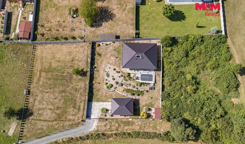 Prodej domu 92 m² s pozemkem 1 009 m², Dražeň – náhled fotky 12