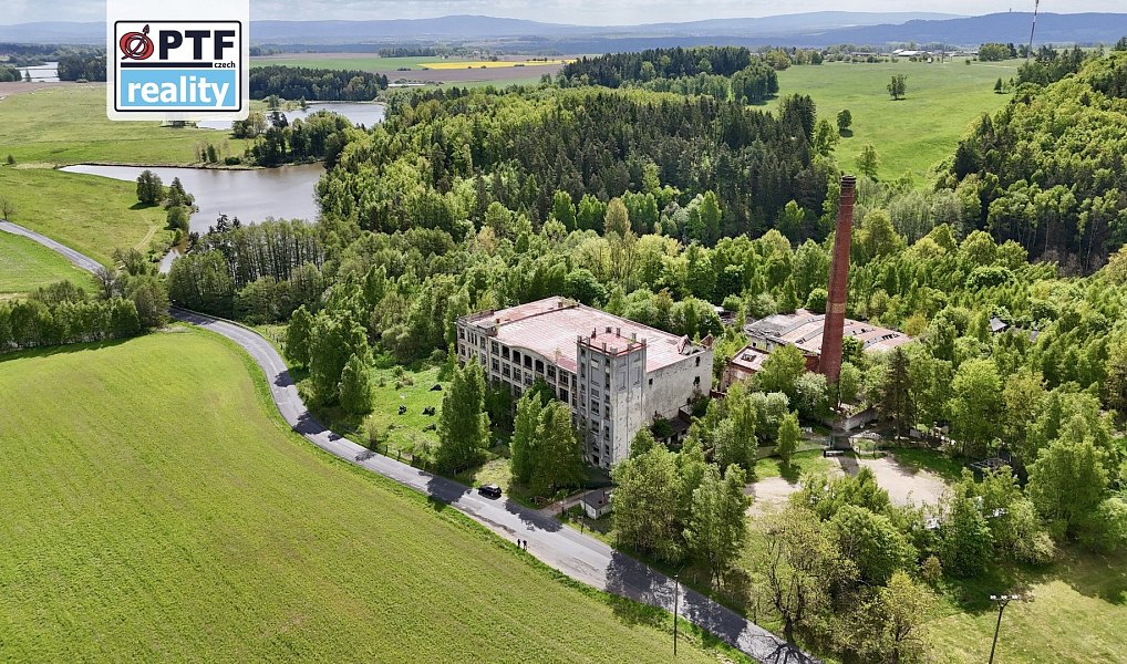 Prodej výrobních prostor 8 000 m², Libá – náhled fotky 2