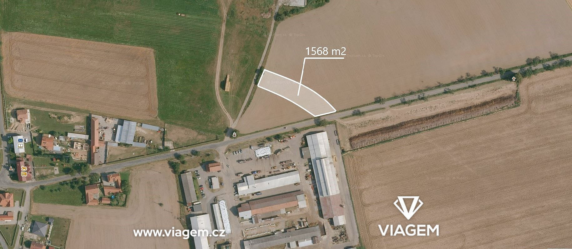 Prodej pole 1 568 m²