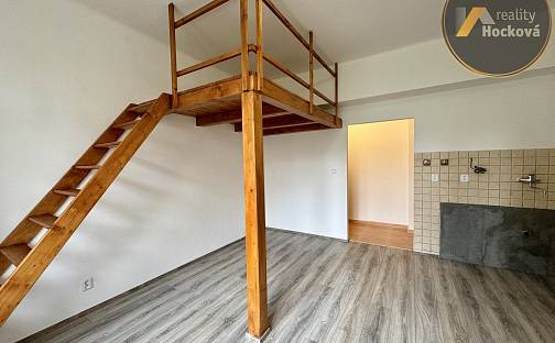 Pronájem bytu 1+kk 35 m², Poděbradská, Praha 9 - Hloubětín