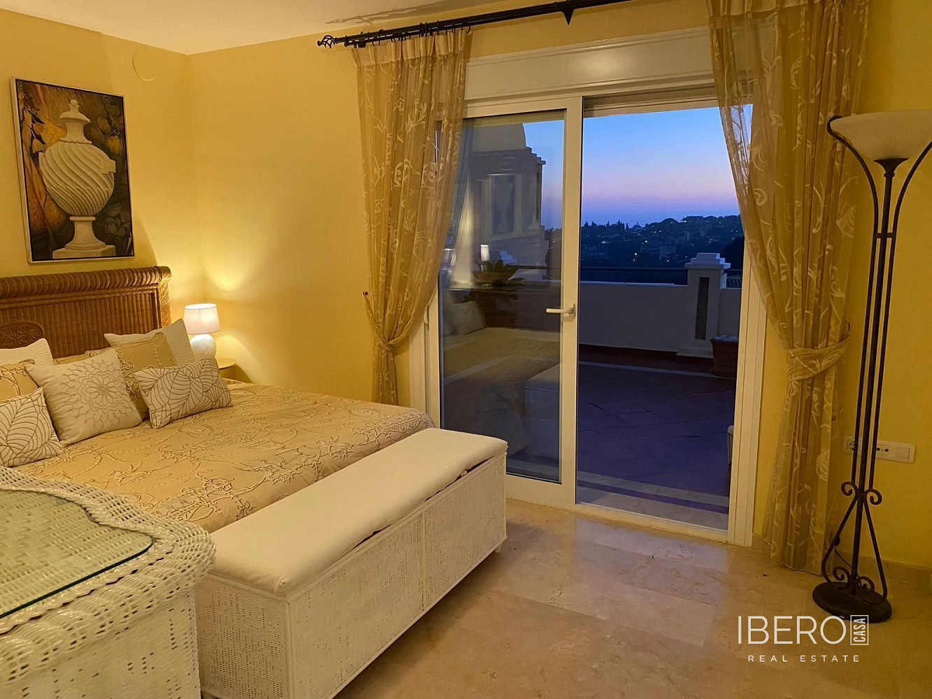 Piso 3+kk – Elviria - Más