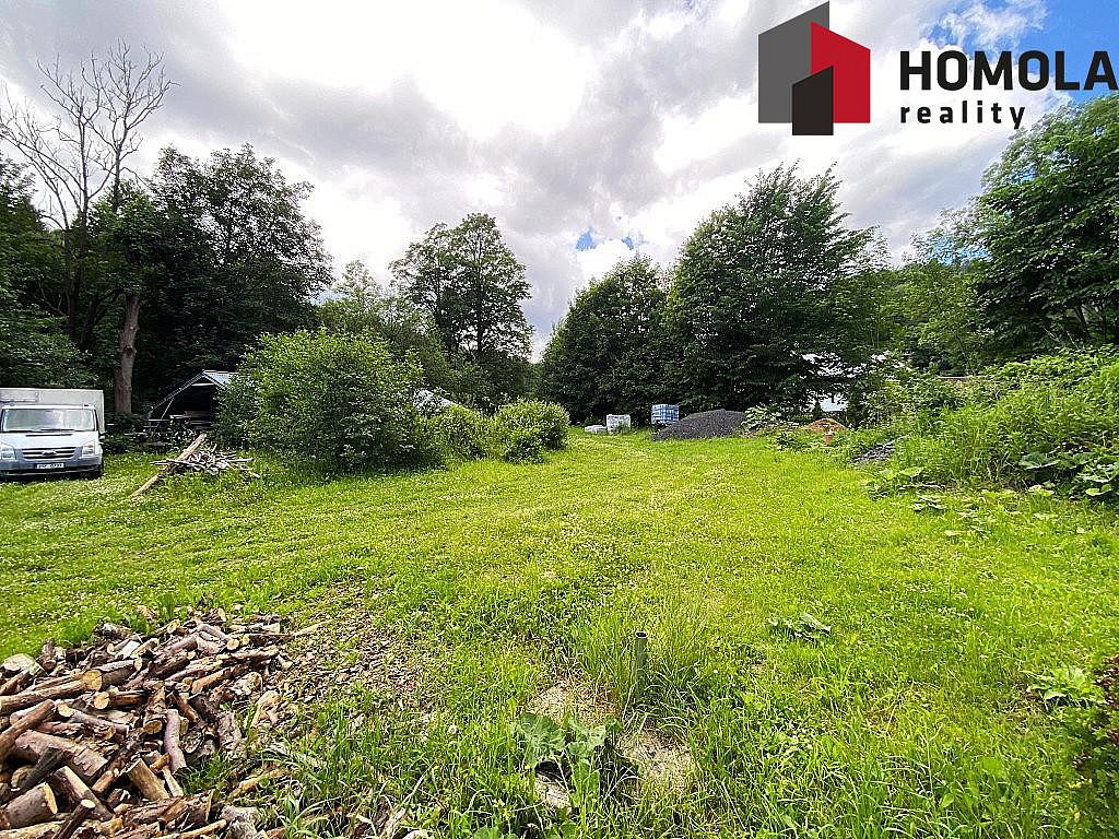 Prodej stavebního pozemku 2 165 m² — photo 3