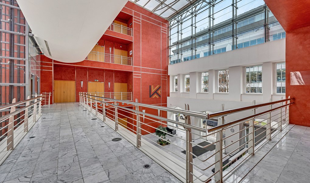 Pronájem kanceláře 416 m², Praha – náhled fotky 4