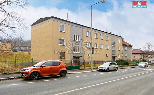 Prodej bytu 3+1 69 m², Plánická, Klatovy