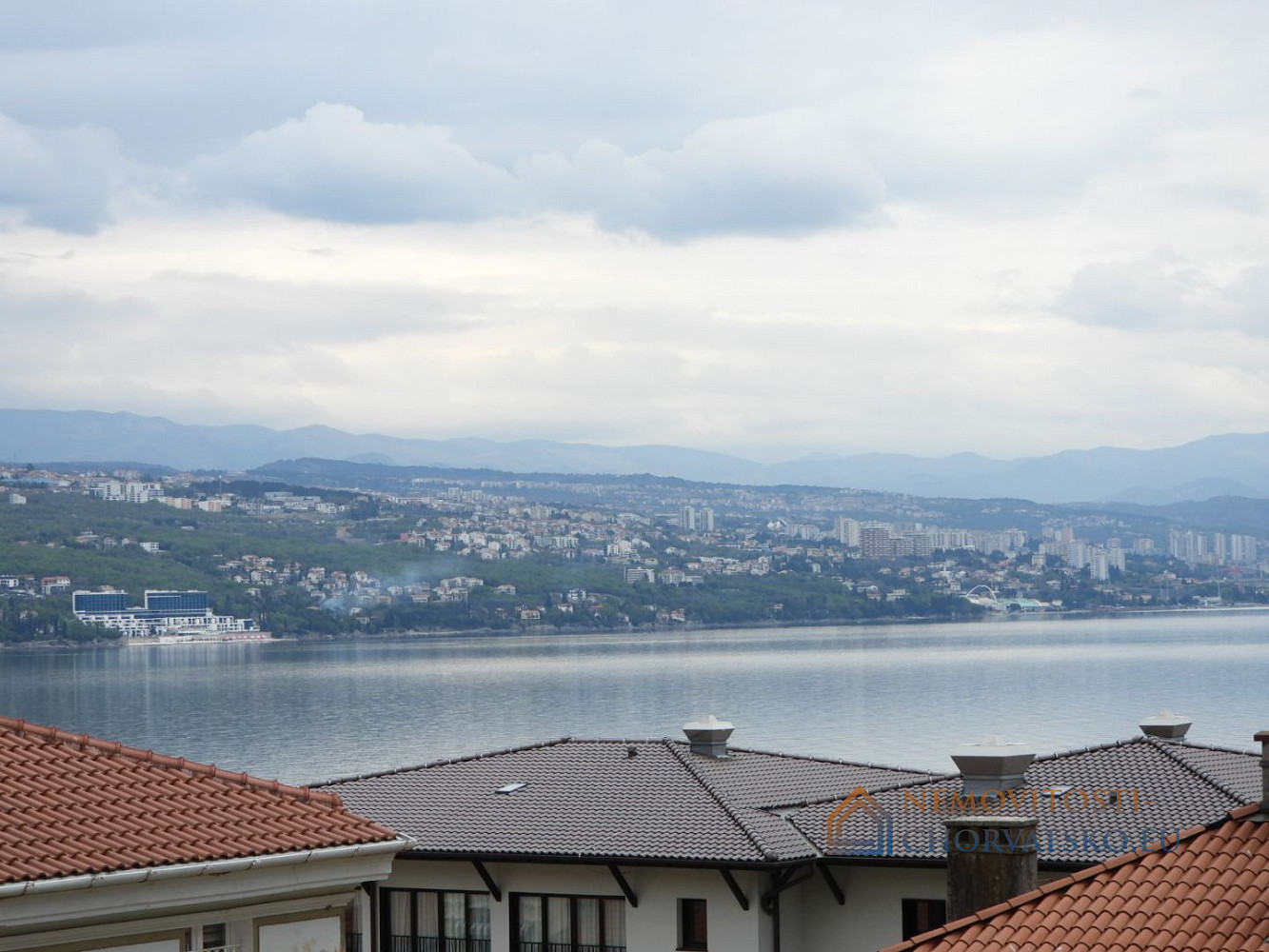 Prodej bytu 4+kk 165 m² - Widok 5