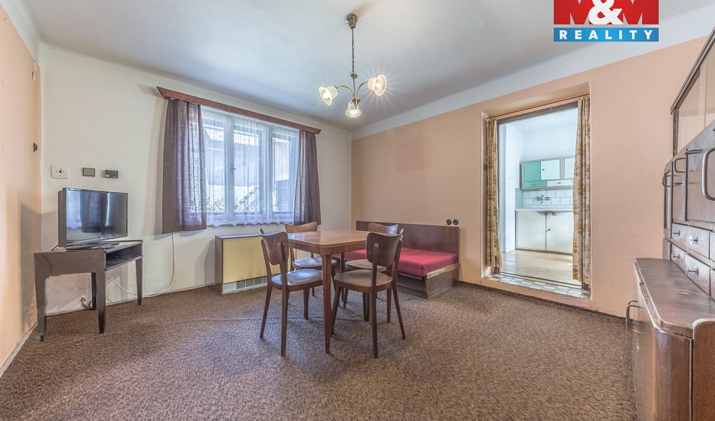 Prodej domu 105 m² s pozemkem 258 m², Kněžmost – náhled fotky 9