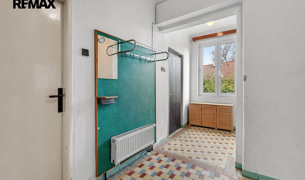 Prodej domu 240 m² s pozemkem 1 122 m², Střížovice – náhled fotky 15