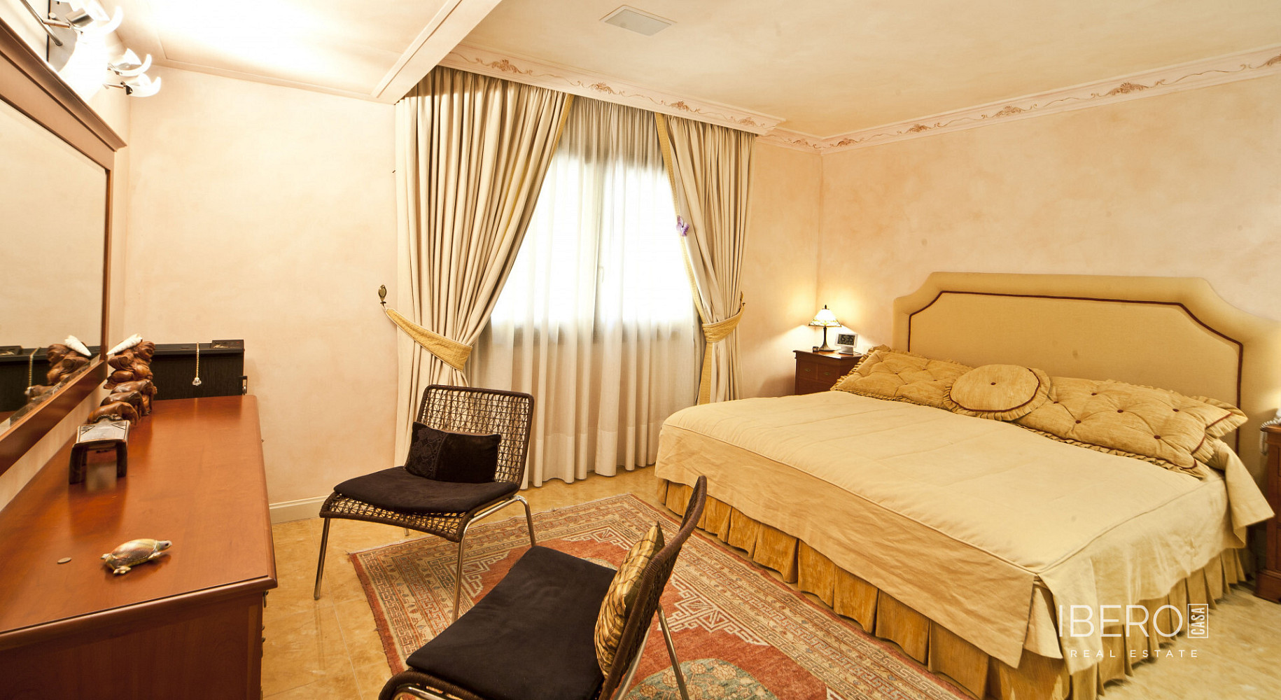 Prodej domu 1 440 m² s pozemkem 2 540 m² — photo 2