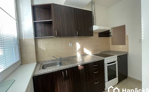 Pronájem bytu 2+kk 43 m², Čs. brigády, Bystřice pod Hostýnem, okres Kroměříž