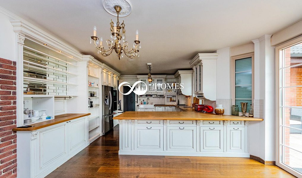 Prodej domu 484 m² s pozemkem 5 684 m², Praha – náhled fotky 24