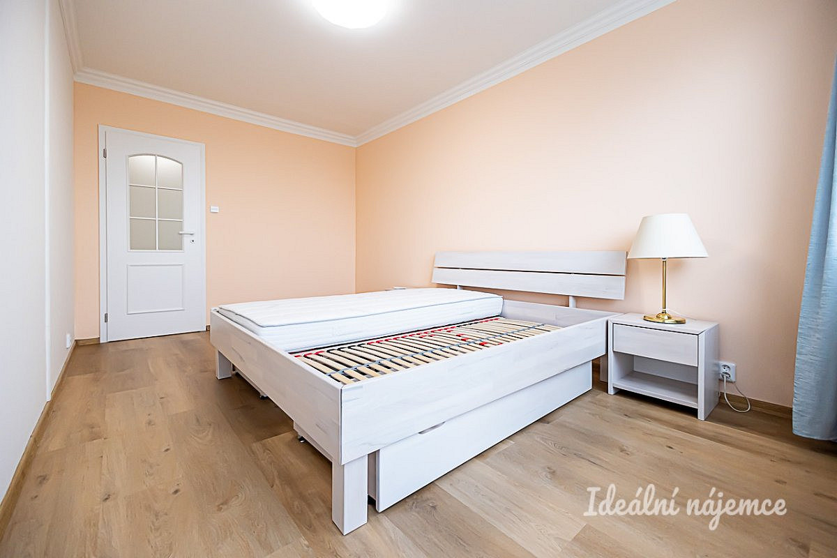Pronájem bytu 3+1 92 m² – fotografie 5