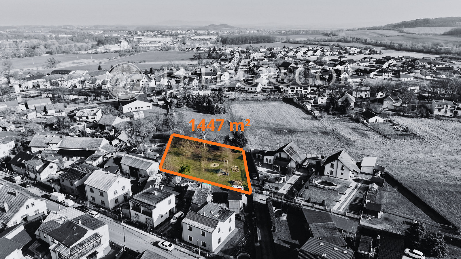 Prodej stavebního pozemku 1 447 m² — photo 3