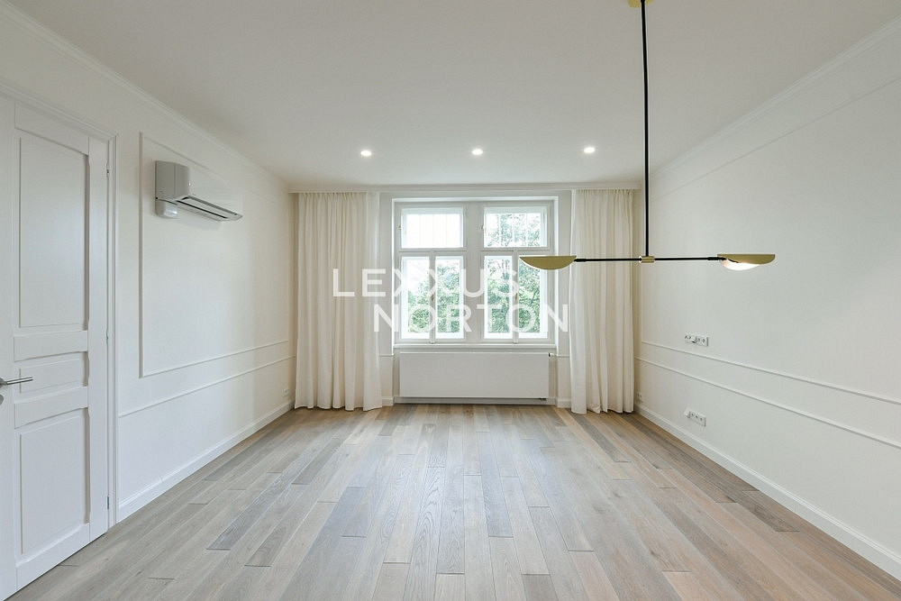 Pronájem bytu 4+kk 107 m² — photo 5