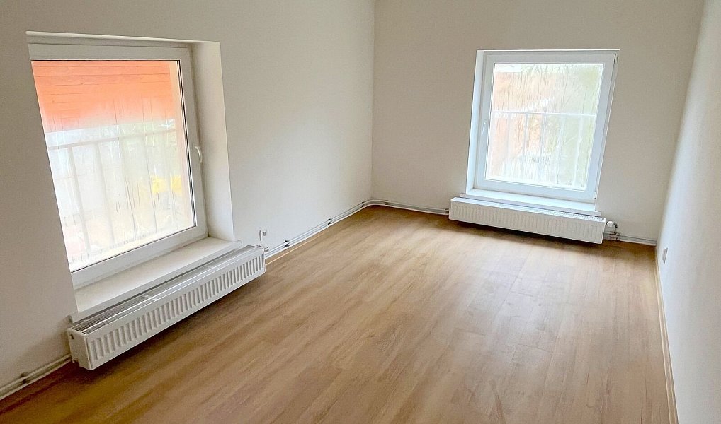 Prodej domu 235 m² s pozemkem 380 m², Hořín – náhled fotky 10