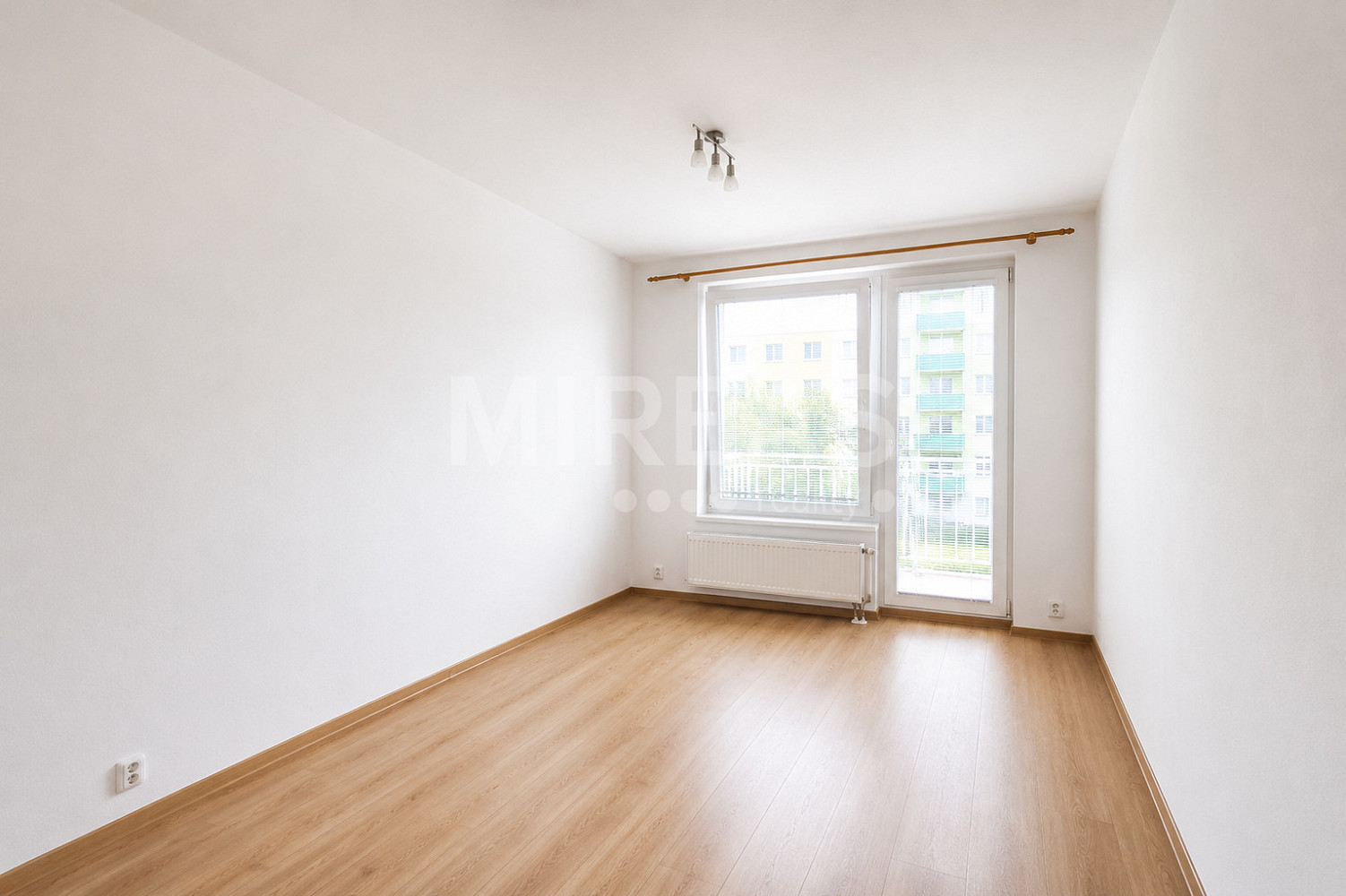 Pronájem bytu 2+kk 58 m² – fotografie 5