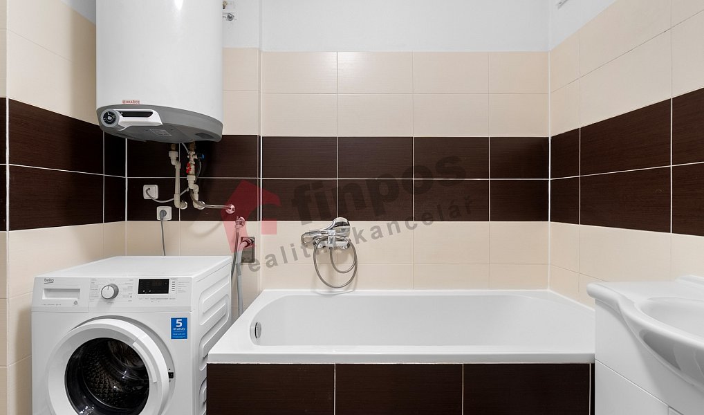 Prodej bytu 3+1 61 m², Rudná – náhled fotky 8