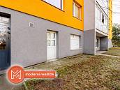 Pron�jem obchodn�ch prostor 22�m2