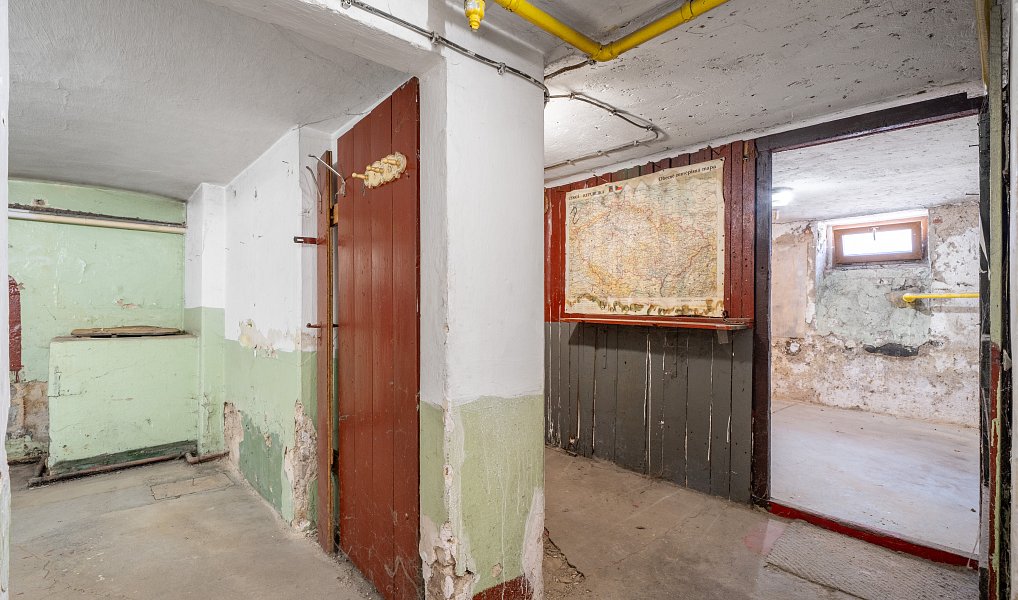 Prodej domu 150 m² s pozemkem 100 m², Trmice – náhled fotky 17