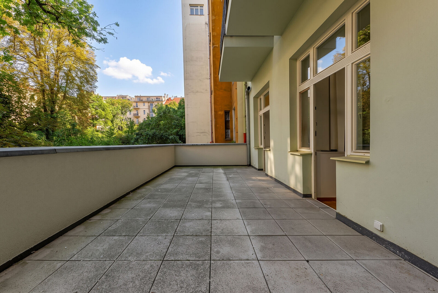 Pronájem bytu 3+kk 105 m² – fotografie 4
