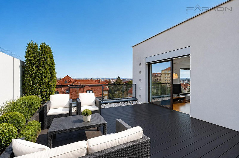 Pronájem bytu 3+kk 146 m²
