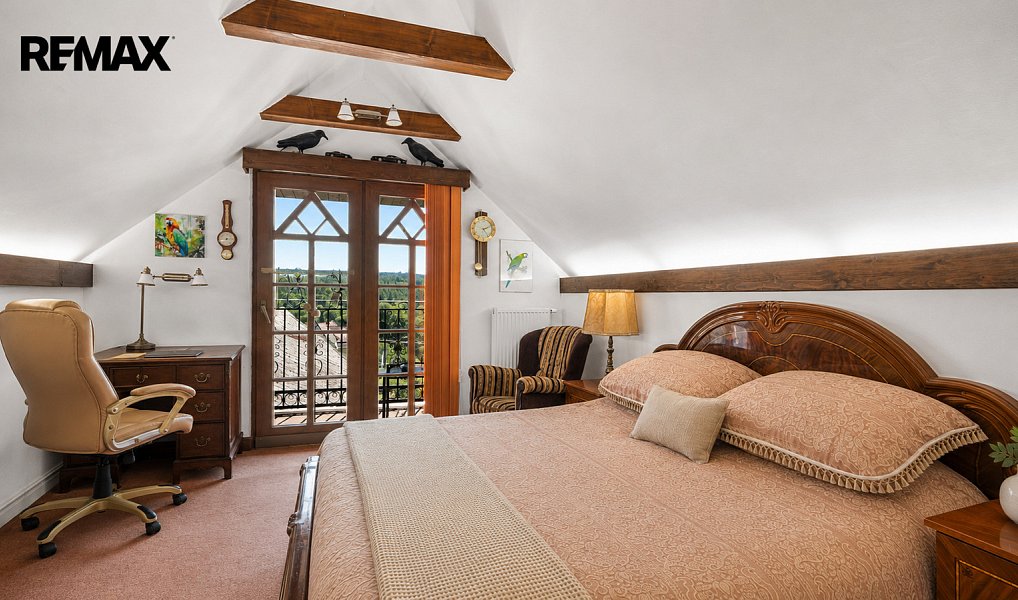 Prodej domu 350 m² s pozemkem 9 285 m², Nový Knín – náhled fotky 7
