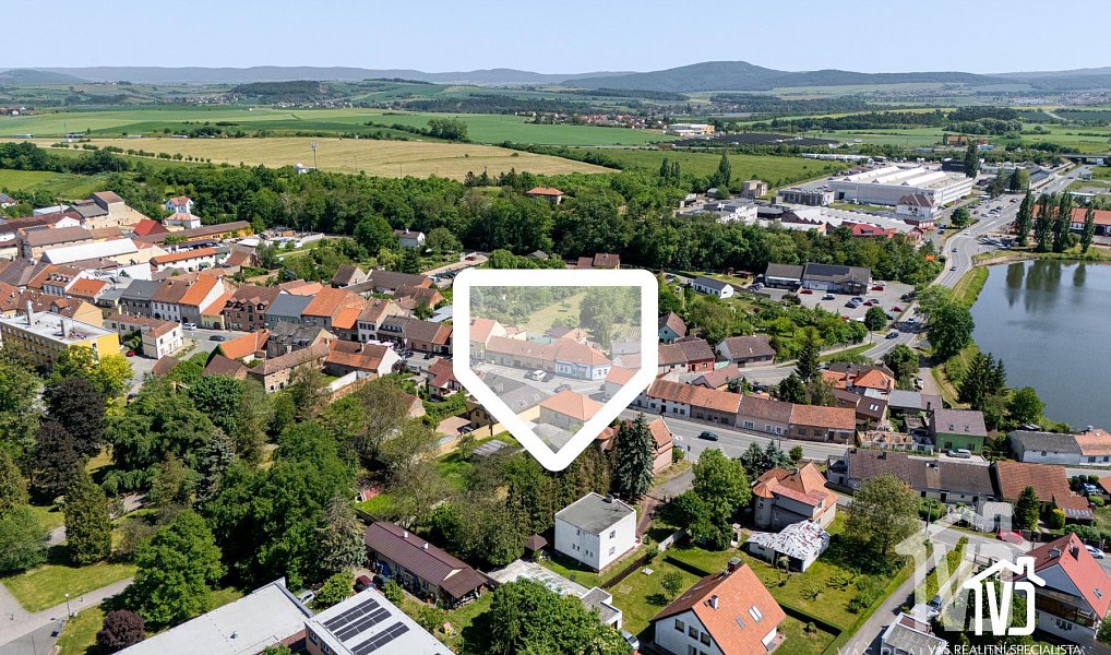 Prodej domu 270 m² s pozemkem 1 204 m², Žebrák – náhled fotky 25