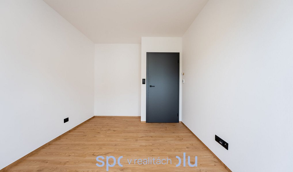 Prodej domu 113 m² s pozemkem 702 m², Zlámanec – náhled fotky 21