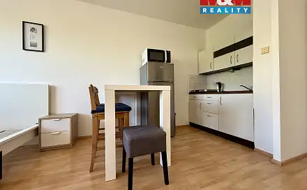 Pronájem bytu 1+kk 29 m², Peškova, Praha 5 - Hlubočepy