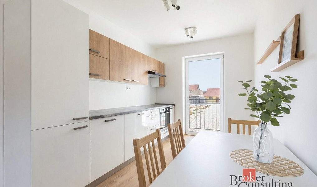 Pronájem bytu 2+kk 50 m², Valtice – náhled fotky 5